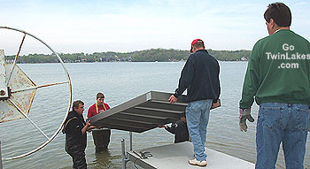 New Pier Installation, May 8th 2004